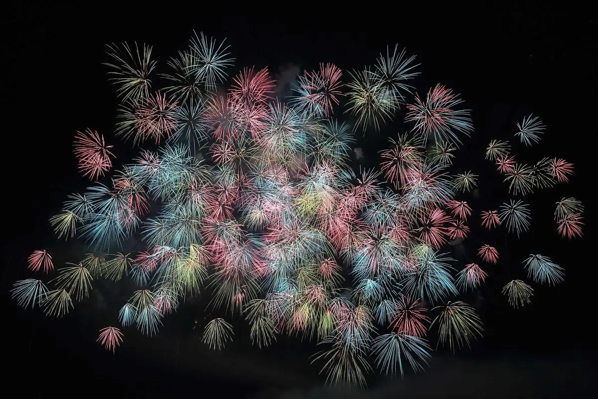 The Unfolding Present: Decoding What 'Tech Now' Truly Means