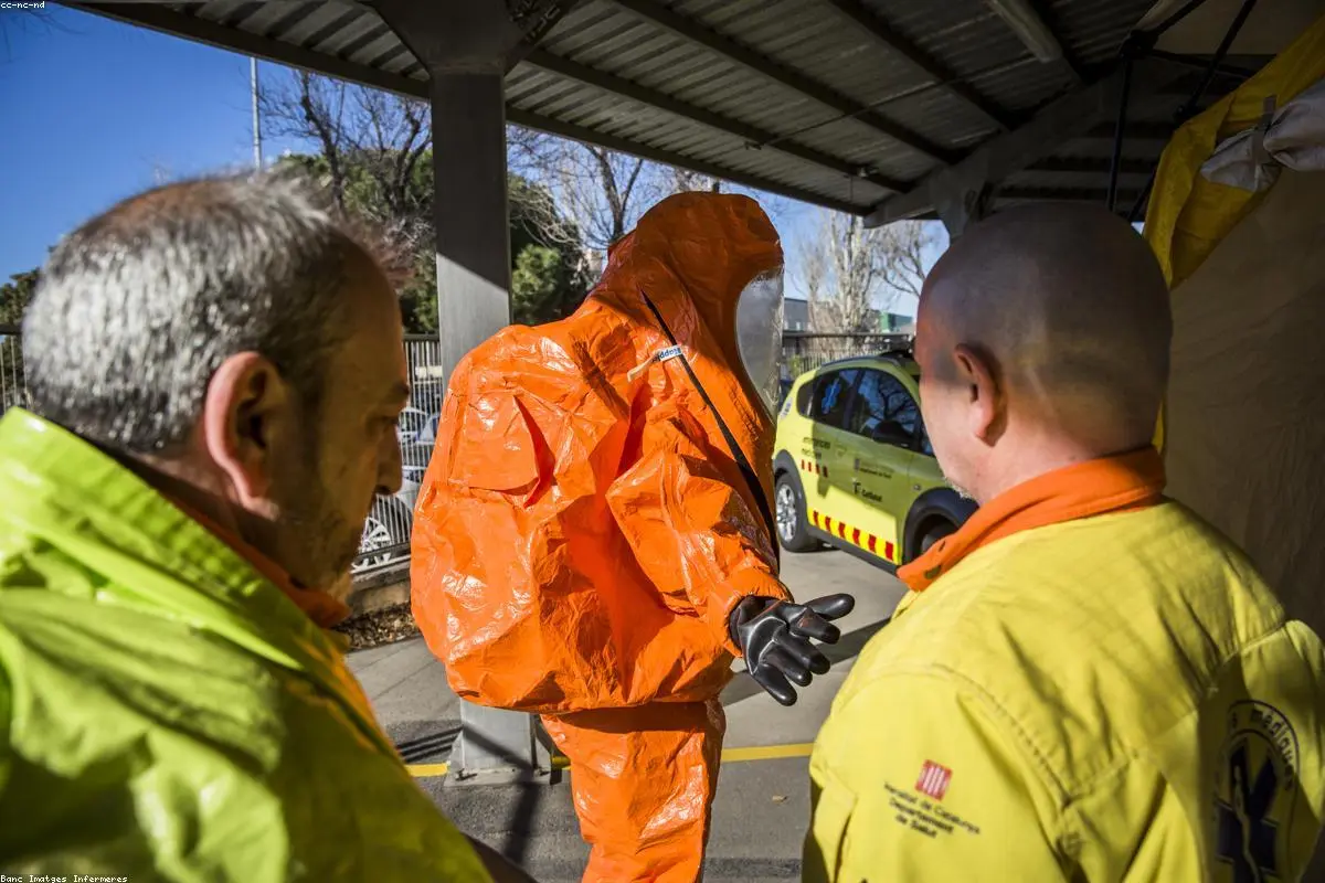 France Reports First Ebola Case: What You Need to Know
