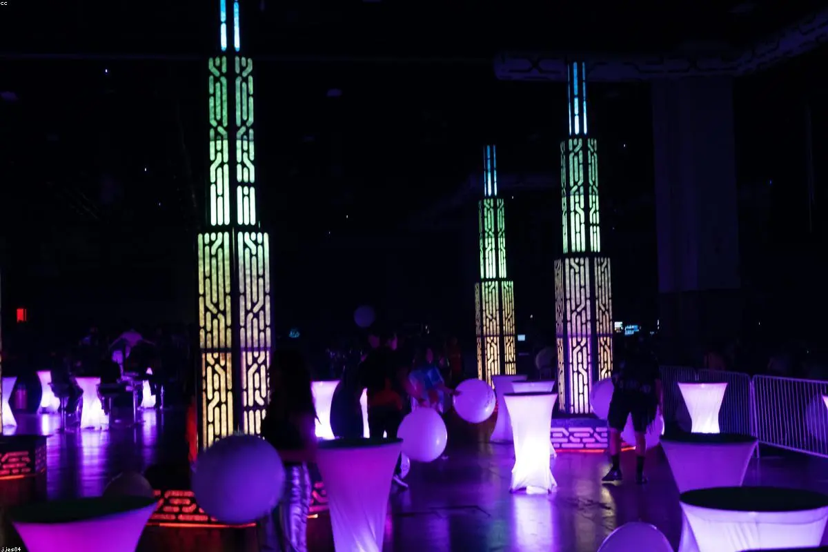The Silent Architecture: Finding the Human Rhythm in a Digital Symphony