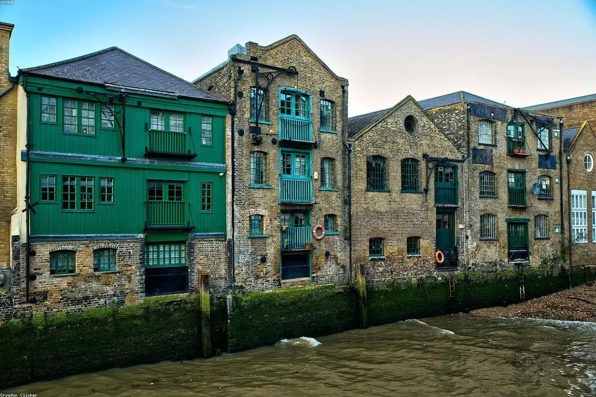 The Pride Barrier: Why London’s ‘Pay-it-Forward’ Schemes Often Go Unused