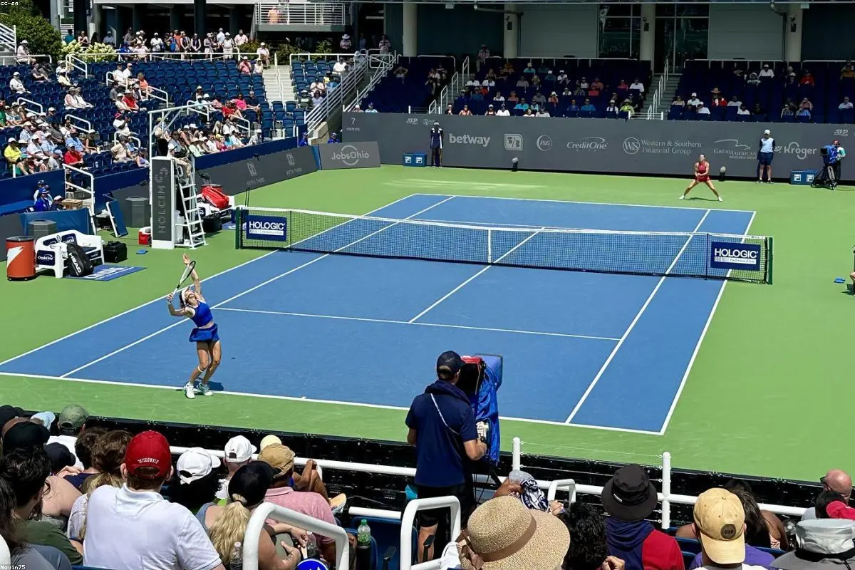 Sabalenka's Stunning Turnaround: From the Brink to Victory Against Osaka in Madrid Thriller