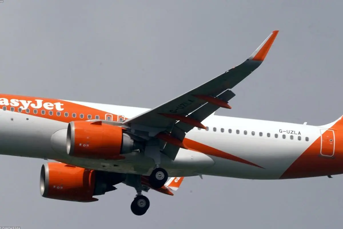 Gatwick Airport Grapples with Water Supply Crisis, Causing Widespread Disruption