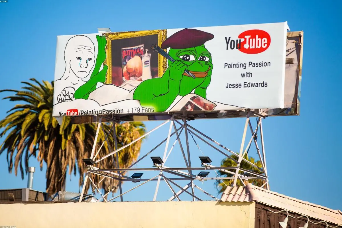 A Digital Time Capsule: V&A Unveils YouTube's Origin Story