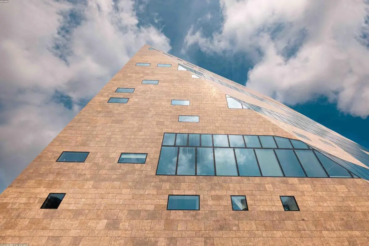Healing Under the Open Sky: Why This Rooftop ICU Is a Game Changer for Patient Recovery