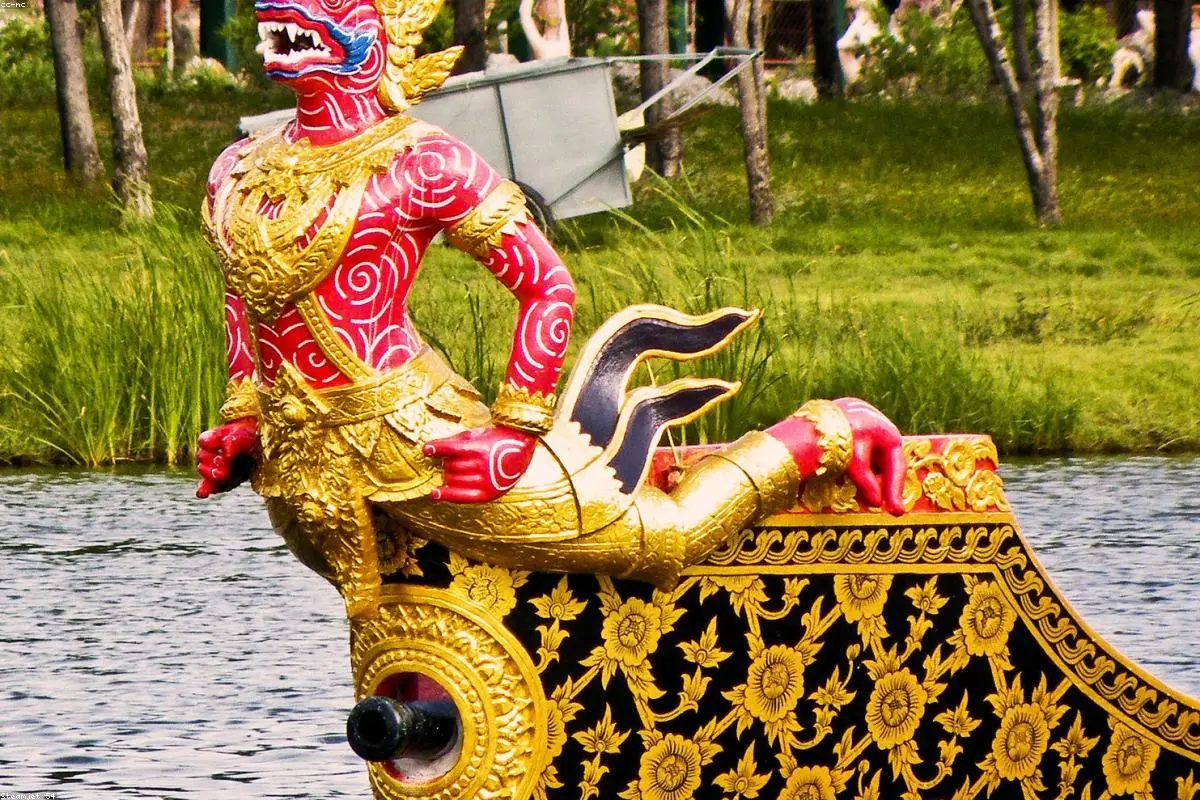 A New Dawn or More of the Same? Thailand Votes as Polls Close Across the Kingdom