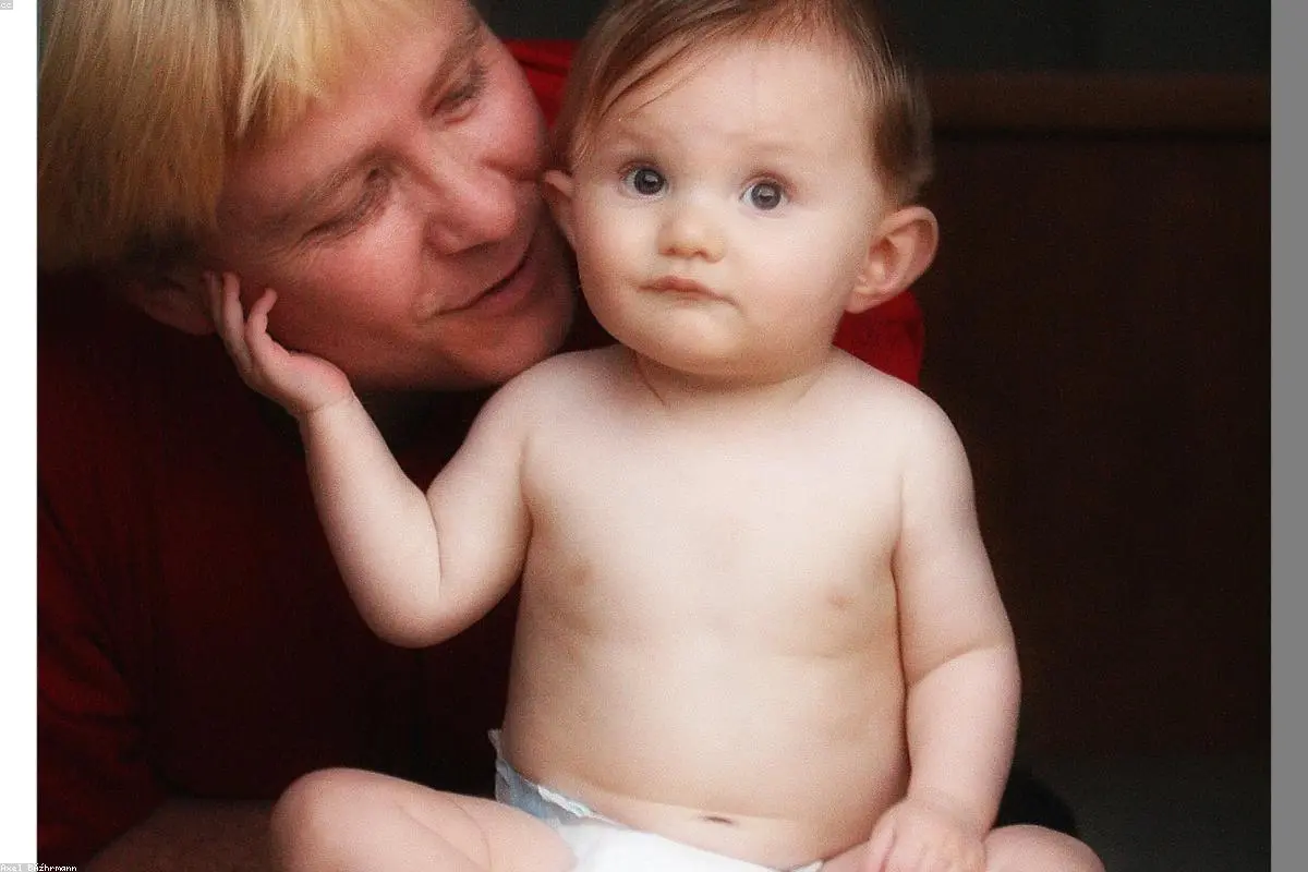 Rethinking the Digital Nanny: Why Experts Are Capping Screen Time for Toddlers